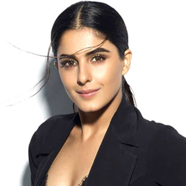 New Project (32)_0017_Isha-Talwar-2